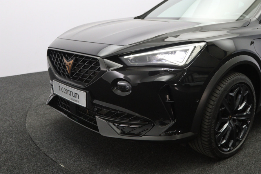 CUPRA Formentor 1.4 e-Hybrid VZ 245 PK Black Edition PHEV, Panoramadak, Memory, Alcantara, Camera, Winterpakket