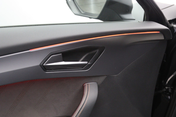 CUPRA Formentor 1.4 e-Hybrid VZ 245 PK Black Edition PHEV, Panoramadak, Memory, Alcantara, Camera, Winterpakket