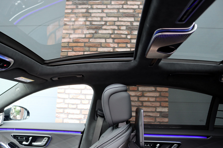 Mercedes-Benz S-Klasse AMG 63 S E Performance | 802pk | Carbon | Achterasbesturing | Chauffeurspakket | Burmester High End | Entertainment+ Achter | Massage | HUD | Kuitmassage | Soft-Close |