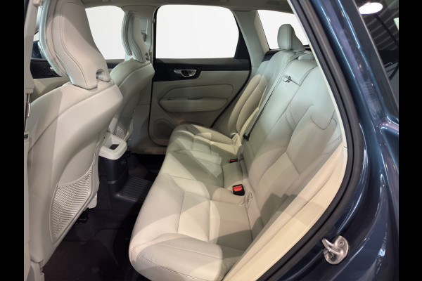 Volvo XC60 T6 Aut. Long Range Ultimate Bright ACC Stoelverwarming Parkeercamera 350pk