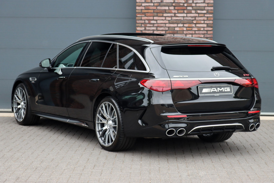 Mercedes-Benz E-Klasse Estate AMG 53 4MATIC+ | Hyperscreen | Achterasbesturing | Trekhaak | Distronic | Burmester | Panoramadak | Surround Camera | Digital Light |