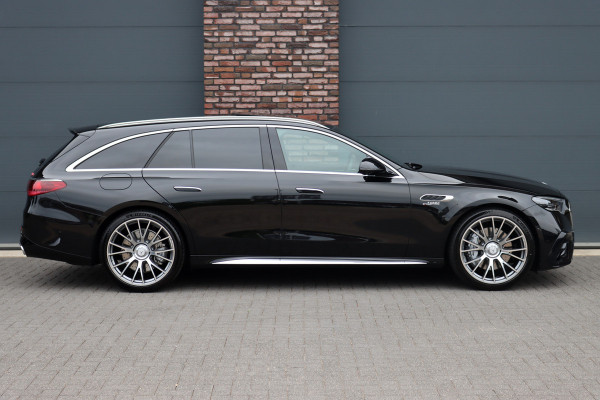 Mercedes-Benz E-Klasse Estate AMG 53 4MATIC+ | Hyperscreen | Achterasbesturing | Trekhaak | Distronic | Burmester | Panoramadak | Surround Camera | Digital Light |