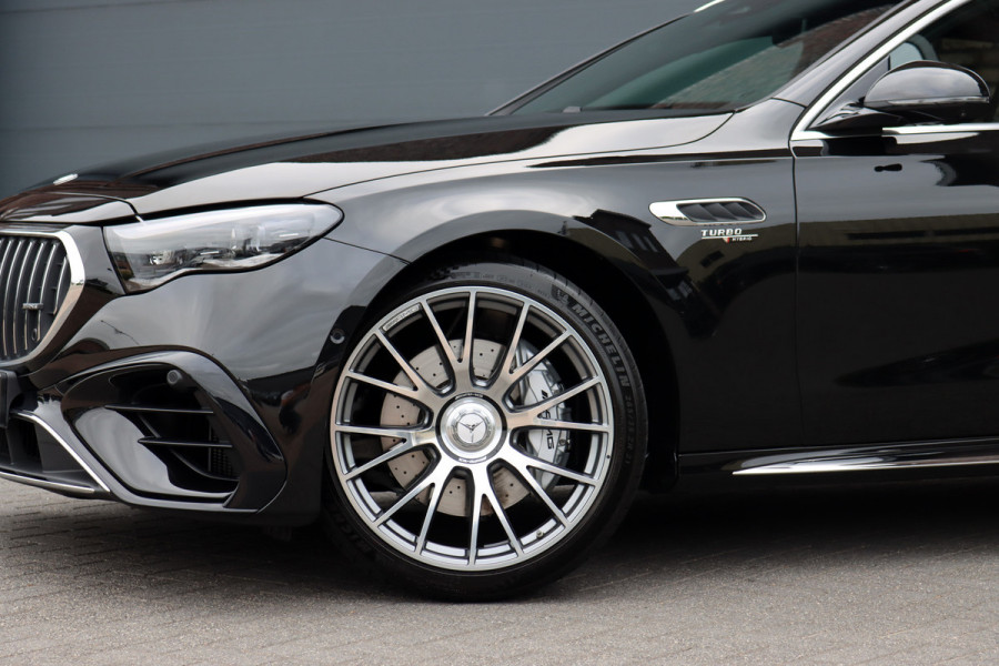 Mercedes-Benz E-Klasse Estate AMG 53 4MATIC+ | Hyperscreen | Achterasbesturing | Trekhaak | Distronic | Burmester | Panoramadak | Surround Camera | Digital Light |