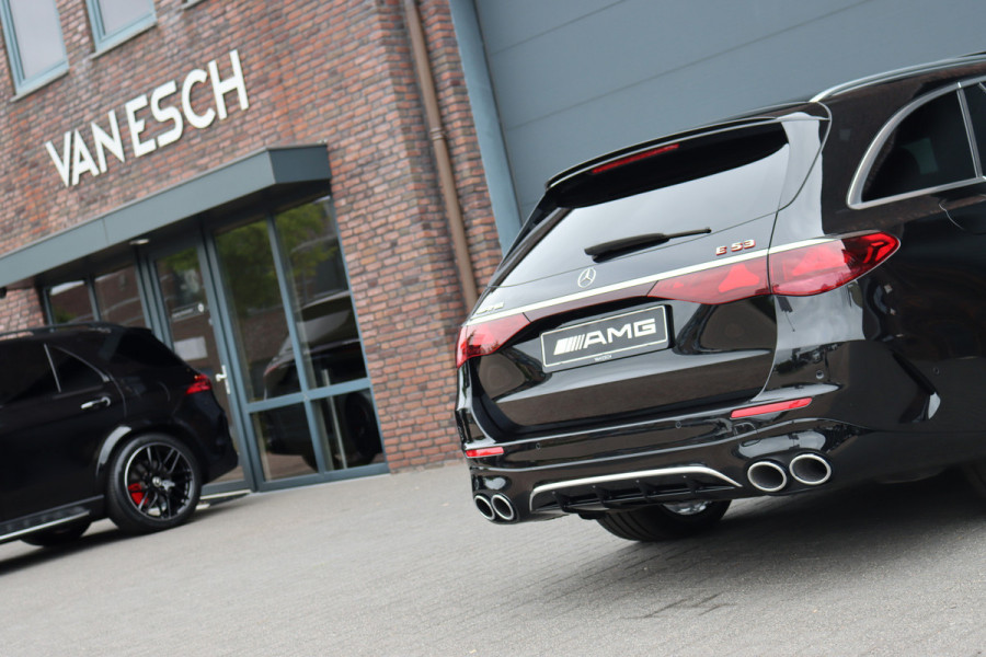 Mercedes-Benz E-Klasse Estate AMG 53 4MATIC+ | Hyperscreen | Achterasbesturing | Trekhaak | Distronic | Burmester | Panoramadak | Surround Camera | Digital Light |