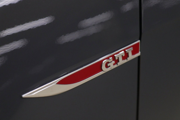 Volkswagen Golf 2.0 TSI GTI TCR /PANO/CARPLAY/CAM/KEYLESS/ACC/LANEASSIST/VOL