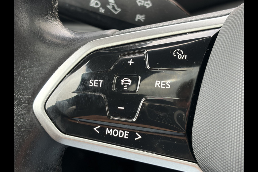 Volkswagen ID.4 SOH 93.6% Family 77 kWh Panoramadak Warmtepomp Adapt.Cruise Carplay
