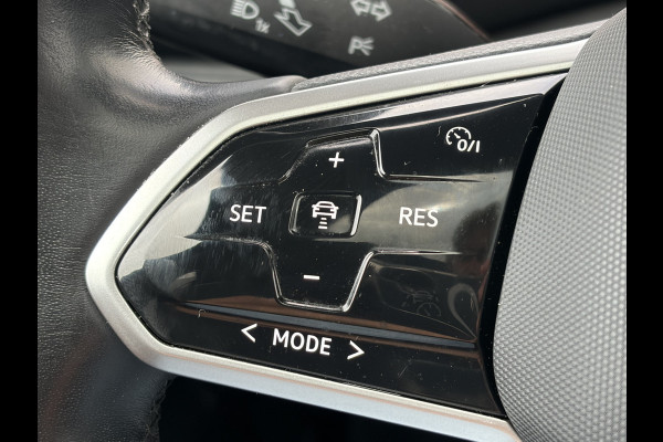 Volkswagen ID.4 SOH 93.6% Family 77 kWh Panoramadak Warmtepomp Adapt.Cruise Carplay