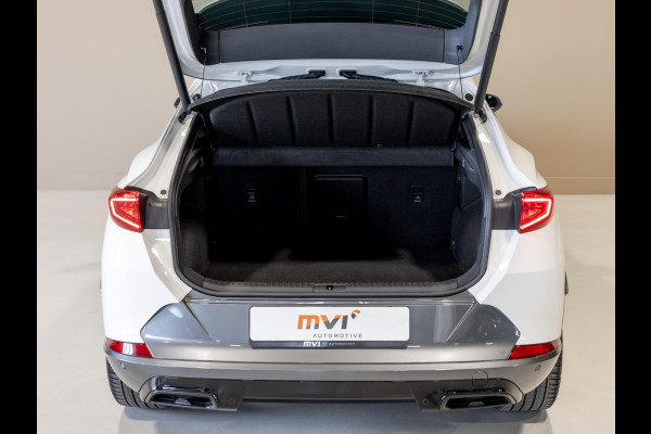 CUPRA Formentor 1.4 e-Hybrid Business SOH 92% / 204pk / Trekhaak / Achteruitrij camera /