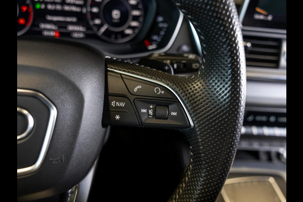 Audi Q5 50 TFSI e quattro S-Line edition SOH 92% / 300pk / Panorama dak / Trekhaak / Rondomzicht camera /