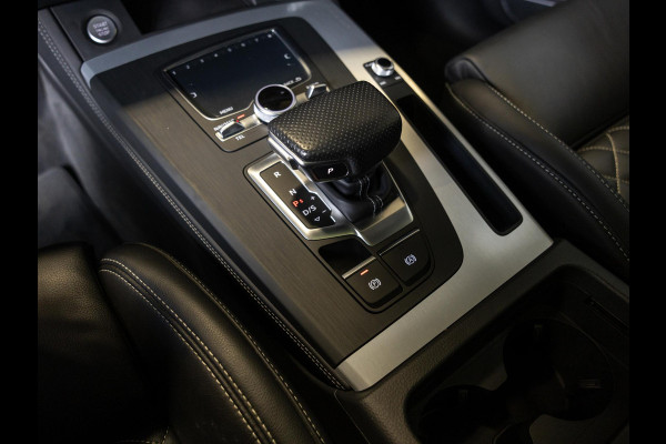 Audi Q5 50 TFSI e quattro S-Line edition SOH 92% / 300pk / Panorama dak / Trekhaak / Rondomzicht camera /