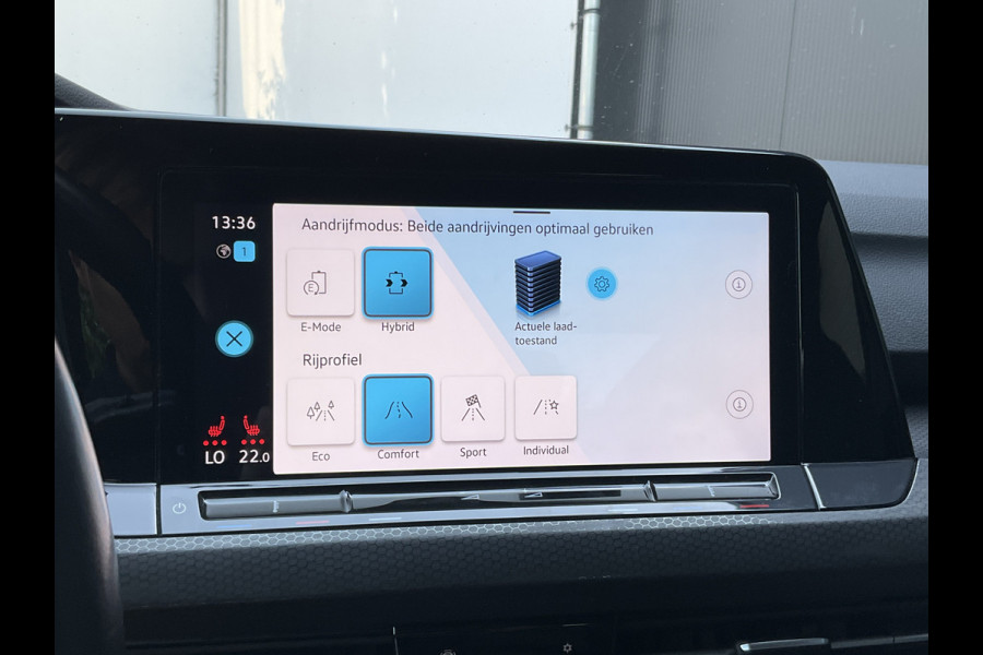 Volkswagen Golf 1.4 eHybrid GTE PHEV 259PK Afn.Trekhaak Adap.Cruise SOH 90.1% Led Camera Stoelverw Orig.NL UITSTRALING!