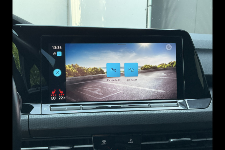 Volkswagen Golf 1.4 eHybrid GTE PHEV 259PK Afn.Trekhaak Adap.Cruise SOH 90.1% Led Camera Stoelverw Orig.NL UITSTRALING!