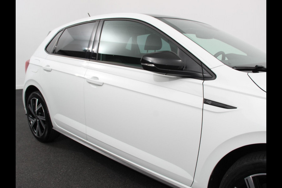 Volkswagen Polo 1.0 TSI R-Line DSG Navigatie App Connect Climate Control DAB LED Parkeer sensoren Cruise control adaptive Lichtmetalen velgen