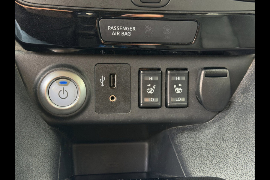 Nissan Leaf Tekna 40 kWh - Automaat I Navigatie I Camera 360 I PDC I LED I Leer I Sport velgen I Dealer onderhouden