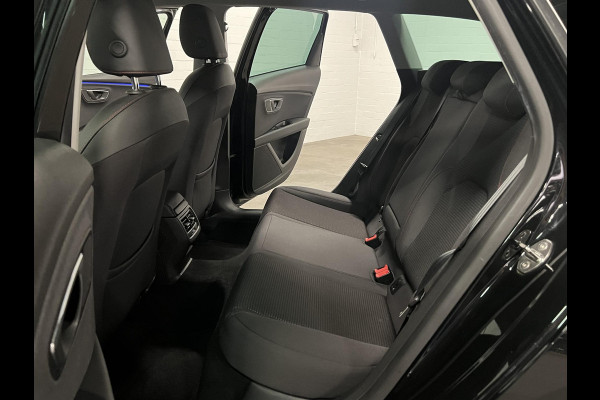 Seat Leon ST 1.5 TSI FR Business Intense | Cruise control | Achterruitrijcamera | Carplay | Beats soundsystem | Climate control | Navigatie | Airco | Parkeersensoren