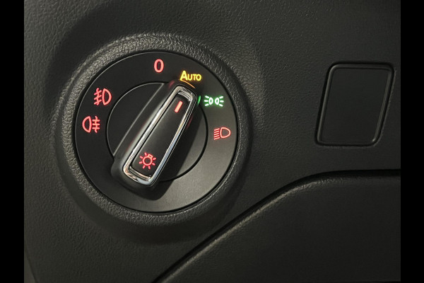 Seat Leon ST 1.5 TSI FR Business Intense | Cruise control | Achterruitrijcamera | Carplay | Beats soundsystem | Climate control | Navigatie | Airco | Parkeersensoren