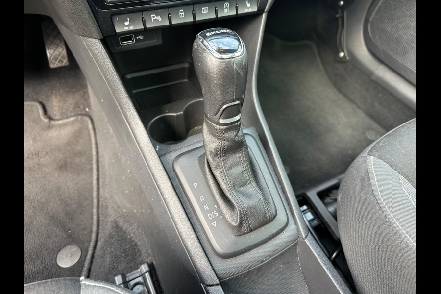 Škoda Rapid Spaceback 1.0 TSI Greentech Drive * PANO * TREKHAAK * AUTOMAAT *