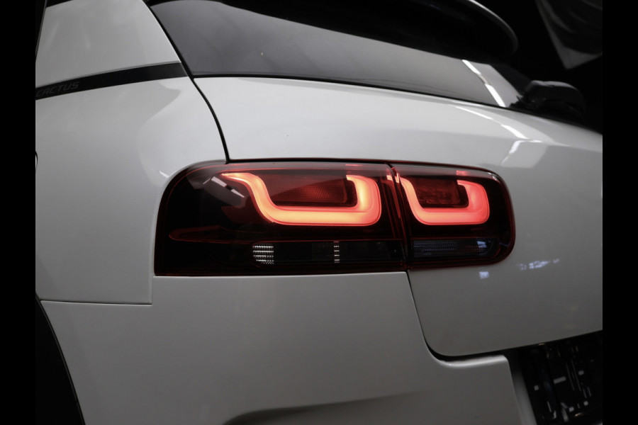 Citroën C4 Cactus 1.2 PureTech Shine (PANORAMADAK,APPLE CARPLAY,STOELVERWARMING,NAVI,CAMERA,LANE ASSIST,LED,CRUISE,NETTESTAAT)
