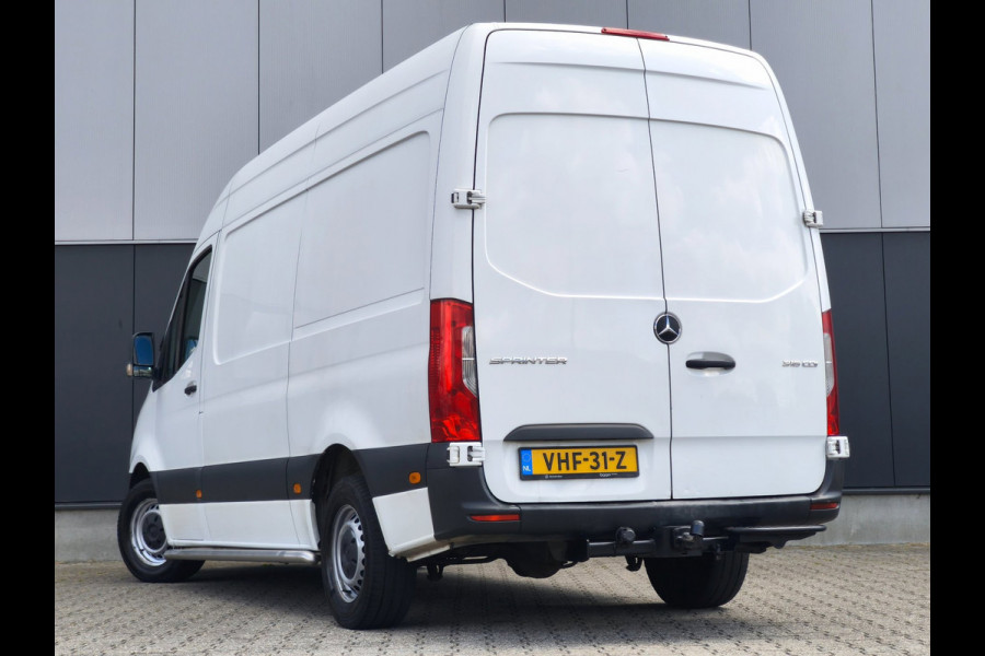 Mercedes-Benz Sprinter 316 RWD AUTOMAAT 3500KG TREKHAAK L2H2 AIRCO CRUISE