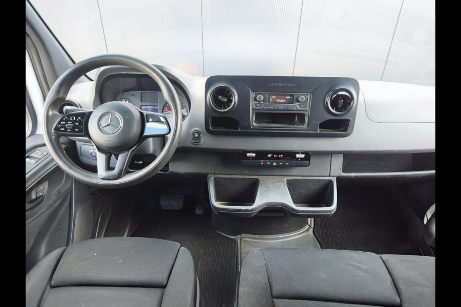 Mercedes-Benz Sprinter 316 RWD AUTOMAAT 3500KG TREKHAAK L2H2 AIRCO CRUISE