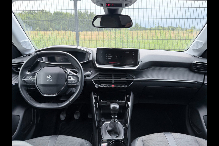 Peugeot 208 1.2 PureTech Blue Lease Allure | Camera | PDC | Carplay |