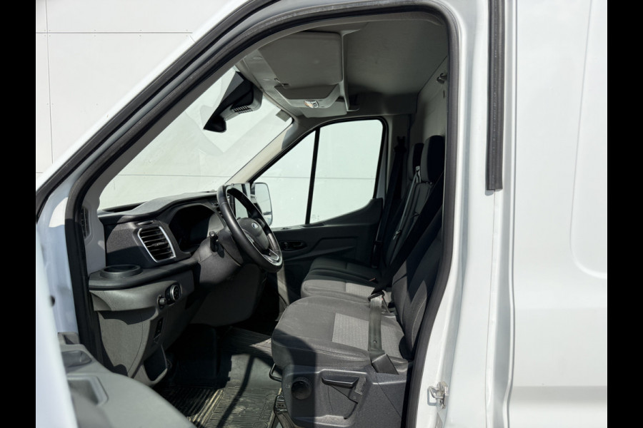 Ford E-Transit 68kWh 184PK L2H3 317km WLTP 97.3% (SOH) BEV Snelladen 360° Camera Climate Control Cruise Control Navigatie Carplay Parkeersensoren v+a