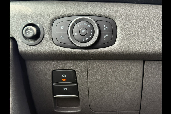 Ford E-Transit 68kWh 184PK L2H3 317km WLTP 97.3% (SOH) BEV Snelladen 360° Camera Climate Control Cruise Control Navigatie Carplay Parkeersensoren v+a