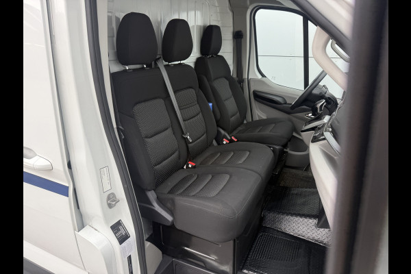 Maxus eDeliver 9 72kWh 204PK Elektrisch 72kWh 280km WLTP L3H2 ACC Stoelverwarming Snelladen LED Carplay Parkeersensoren v+a Airco BPM Vrij