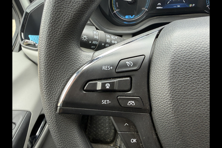 Maxus eDeliver 9 72kWh 204PK Elektrisch 72kWh 280km WLTP L3H2 ACC Stoelverwarming Snelladen LED Carplay Parkeersensoren v+a Airco BPM Vrij