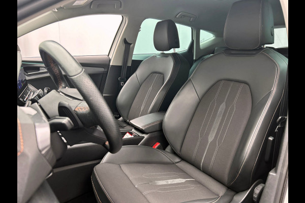 CUPRA Formentor 1.4 e-Hybrid Business | Dealeronderhouden | Adaptieve Cruise/Control | Camera | Carplay Stoel/Stuur verwarming |