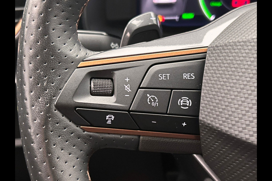 CUPRA Formentor 1.4 e-Hybrid Business | Dealeronderhouden | Adaptieve Cruise/Control | Camera | Carplay Stoel/Stuur verwarming |