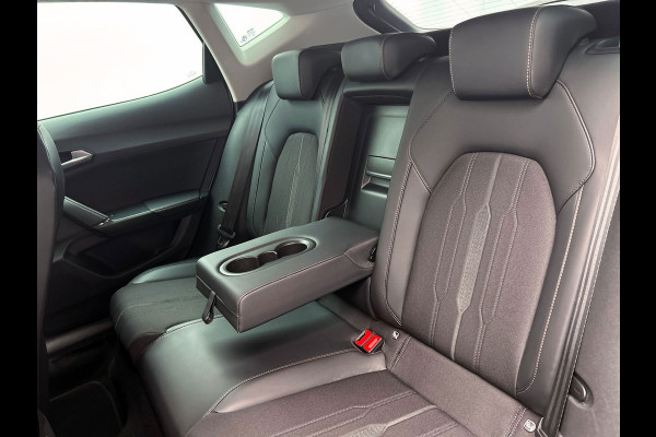 CUPRA Formentor 1.4 e-Hybrid Business | Dealeronderhouden | Adaptieve Cruise/Control | Camera | Carplay Stoel/Stuur verwarming |