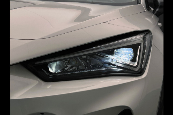 CUPRA Formentor 1.4 e-Hybrid Business | Dealeronderhouden | Adaptieve Cruise/Control | Camera | Carplay Stoel/Stuur verwarming |