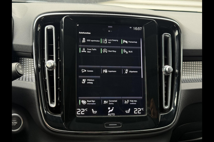Volvo XC40 2.0 T5 AWD R-Design Intro Edition 1e Eigenaar|Pano|H&K|Camera|Trekhaak|Adap Cruise|Stuur+Stoel verw V+A|Carplay|Elek Achterklep|PDC V+A|N.A.P|APK tot 04-2027