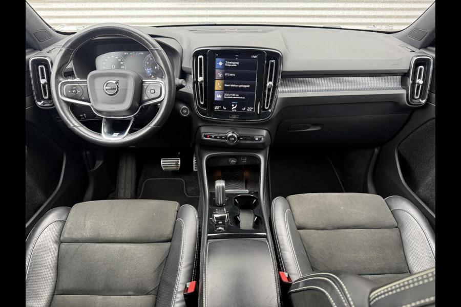 Volvo XC40 2.0 T5 AWD R-Design Intro Edition 1e Eigenaar|Pano|H&K|Camera|Trekhaak|Adap Cruise|Stuur+Stoel verw V+A|Carplay|Elek Achterklep|PDC V+A|N.A.P|APK tot 04-2027