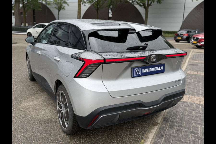 MG Mg4 electric Luxury 64 kWh MG GARANTIE T/M 07-2031| ELEK. STOEL| STOEL + STUURVERWARMING | KEYLESS|  DODE HOEK| VOL OPTIES