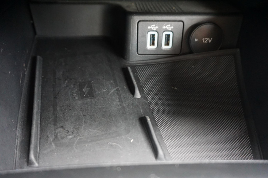 Ford FOCUS Wagon 1.0 EcoB.125PK Hybrid Business/Camera/1e Eigenaar/ Metallic Black.