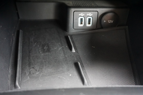 Ford FOCUS Wagon 1.0 EcoB.125PK Hybrid Business/Camera/1e Eigenaar/ Metallic Black.