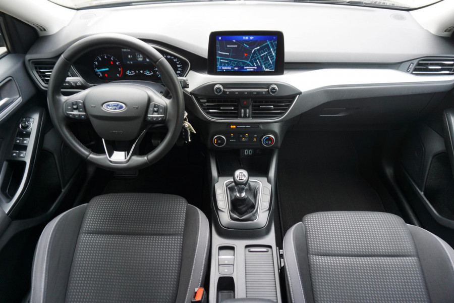 Ford FOCUS Wagon 1.0 EcoB.125PK Hybrid Business/Camera/1e Eigenaar/ Metallic Black.