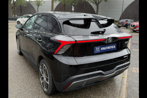 MG Mg4 electric Luxury 64 kWh | 360 CAMERA| 7 JAAR MG GARANTIE T/M 07-2031| ELEK. STOEL| DODE HOEK SENSOR| STOEL + STUURVERWARMING| ADAPTIVE CRUISE CONTROL |
