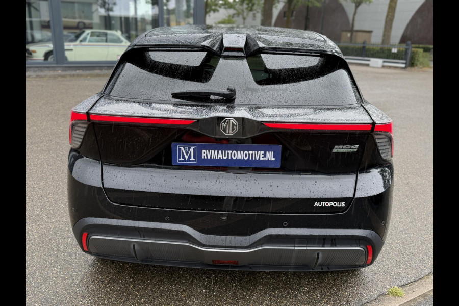MG Mg4 electric Luxury 64 kWh | 360 CAMERA| 7 JAAR MG GARANTIE T/M 07-2031| ELEK. STOEL| DODE HOEK SENSOR| STOEL + STUURVERWARMING| ADAPTIVE CRUISE CONTROL |