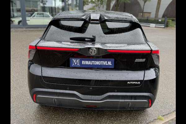MG Mg4 electric Luxury 64 kWh | 360 CAMERA| 7 JAAR MG GARANTIE T/M 07-2031| ELEK. STOEL| DODE HOEK SENSOR| STOEL + STUURVERWARMING| ADAPTIVE CRUISE CONTROL |