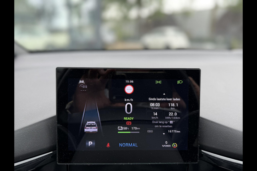 MG Mg4 electric Luxury 64 kWh | 360 CAMERA| 7 JAAR MG GARANTIE T/M 07-2031| ELEK. STOEL| DODE HOEK SENSOR| STOEL + STUURVERWARMING| ADAPTIVE CRUISE CONTROL |