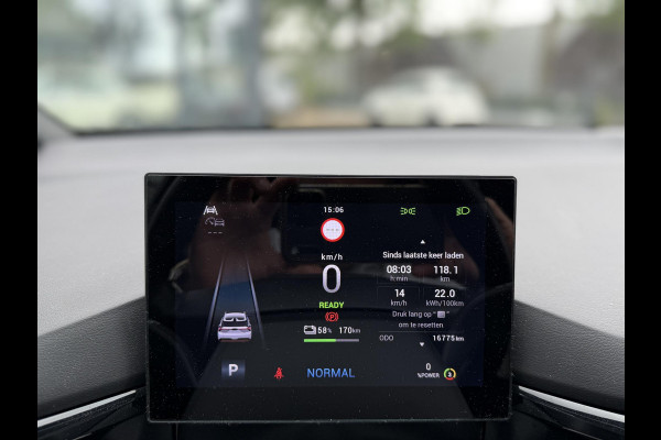 MG Mg4 electric Luxury 64 kWh | 360 CAMERA| 7 JAAR MG GARANTIE T/M 07-2031| ELEK. STOEL| DODE HOEK SENSOR| STOEL + STUURVERWARMING| ADAPTIVE CRUISE CONTROL |