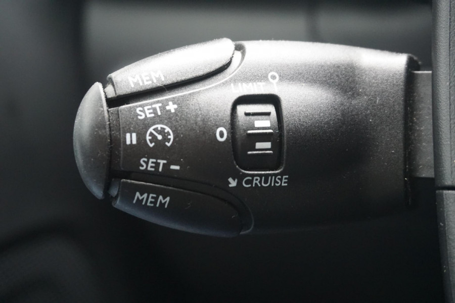 Citroën C3 1.2 PureTech Feel/INCL.NIEUWE DISTRIBUTIERIEM/