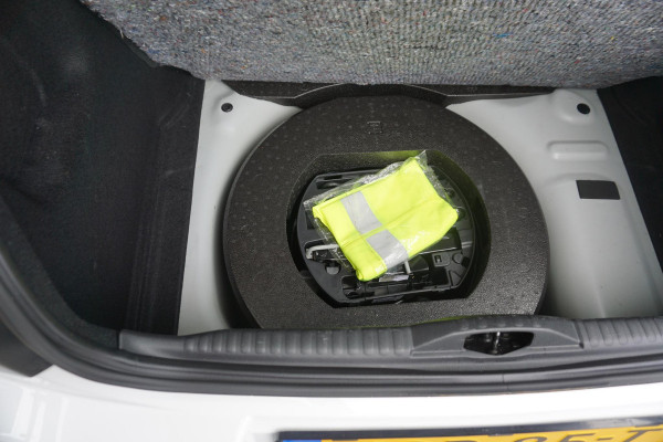 Citroën C3 1.2 PureTech Feel/INCL.NIEUWE DISTRIBUTIERIEM/