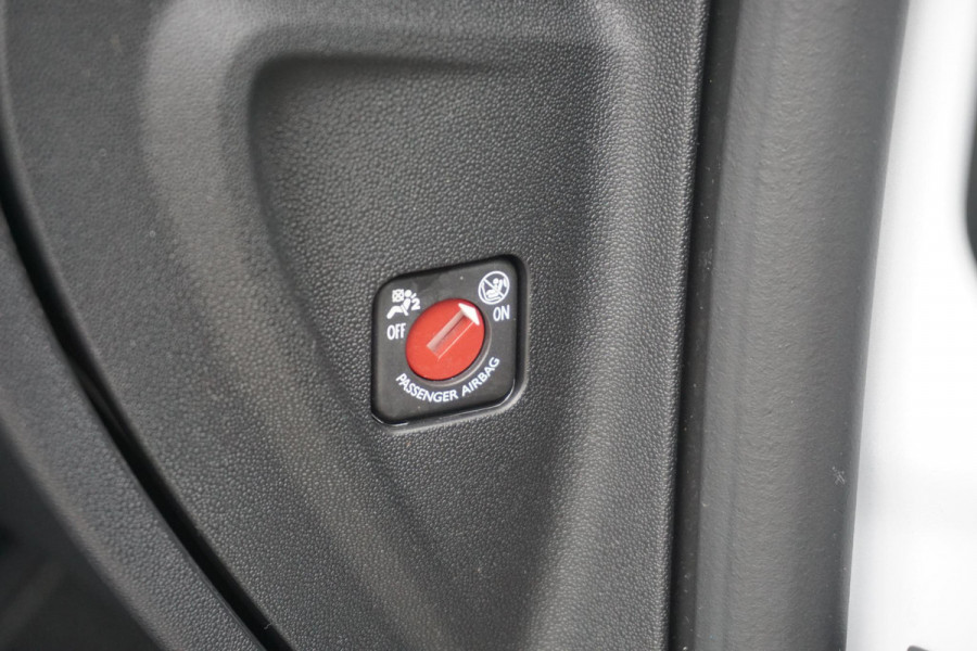 Citroën C3 1.2 PureTech Feel/INCL.NIEUWE DISTRIBUTIERIEM/