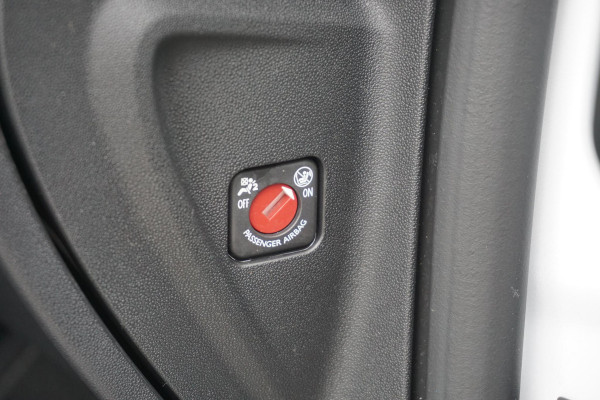 Citroën C3 1.2 PureTech Feel/INCL.NIEUWE DISTRIBUTIERIEM/