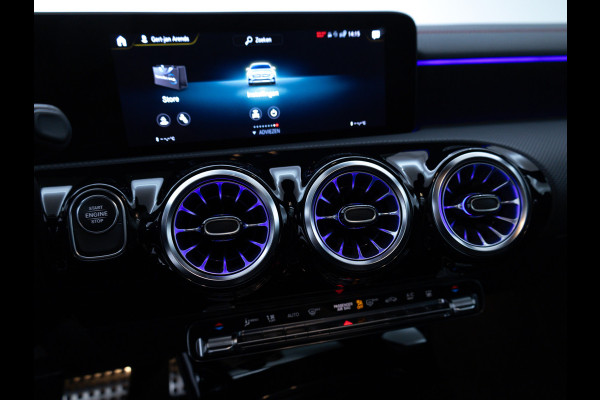 Mercedes-Benz CLA-Klasse Shooting Brake 250 e AMG Line Night Pack 218 PK | Panoramadak | 19 inch | Stoelverwarming | Navigatie | Sfeerverlichting Camera, Car-play, Afn. trekhaak, Multibeam led