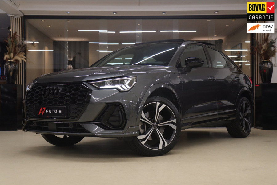 Audi Q3 45 TFSI e 3X S-Line /PANO/CARPLAY/KEYLES/STOELV/BOMVOL